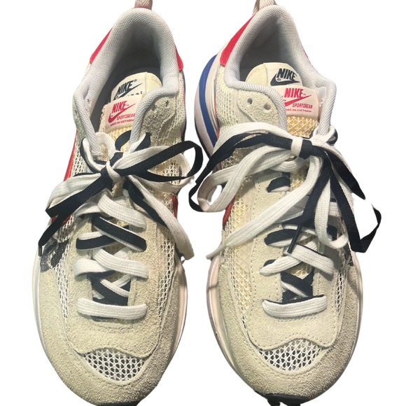 Nike Sneakers - Cream and Blue - Picture 3 of 4